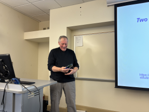 Professor Engle receiving his award Randall Receiving His Award